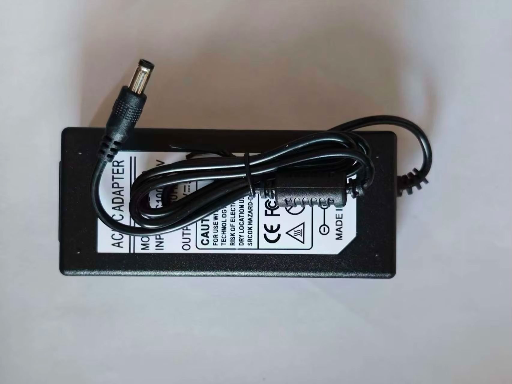 Adaptor 12V AC/DC untuk Monito - Gaming Monitor Curved ulasan dan harga