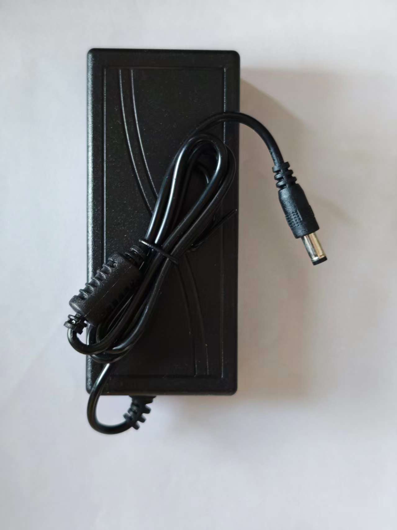 Adaptor 12V AC/DC untuk Monito - Gaming Monitor Curved ulasan dan harga